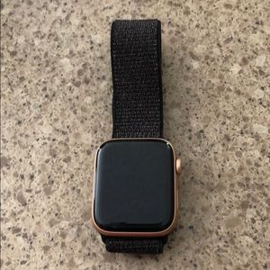 Series 4 Rose Gold Apple Watch 44mm